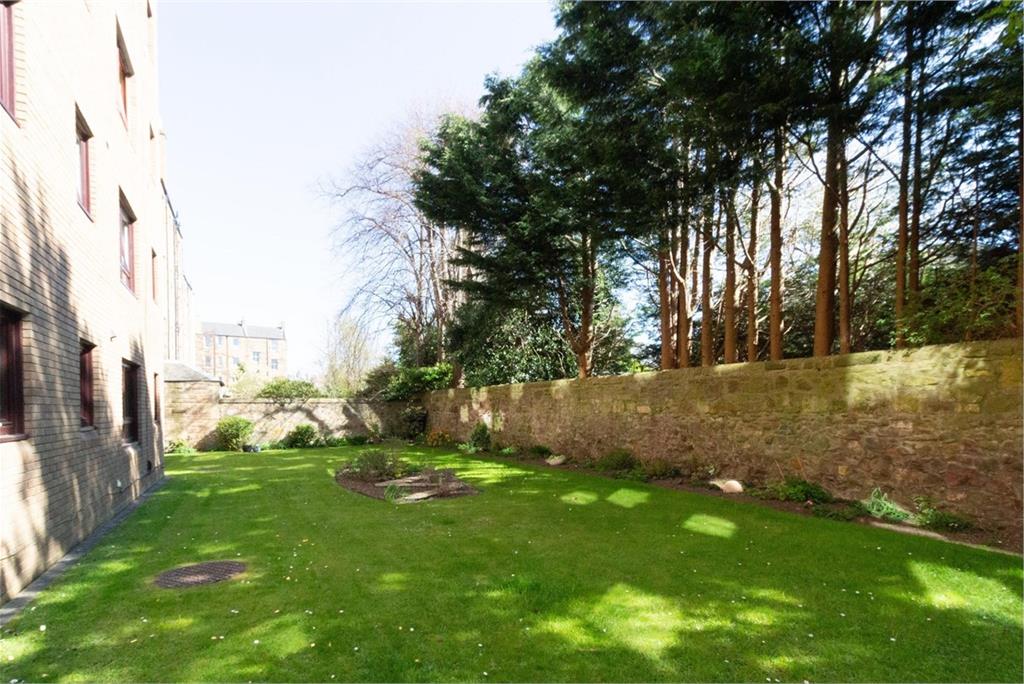 Flat 2,John Ker Court
42 Polwarth Gardens,
Edinburgh,
EH11 1LN - image 12