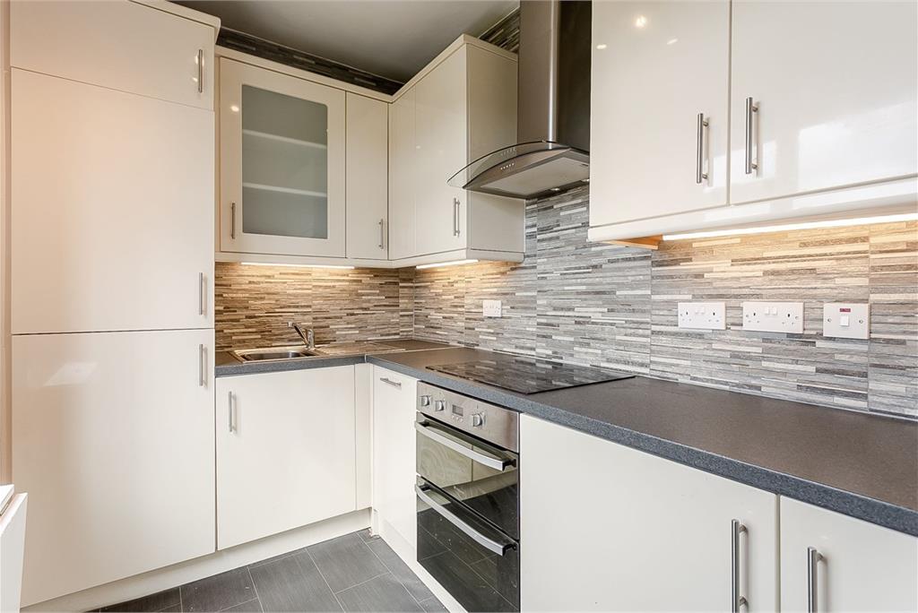 160 Carrick Knowe Road,
Edinburgh,
EH12 7BW - image 8