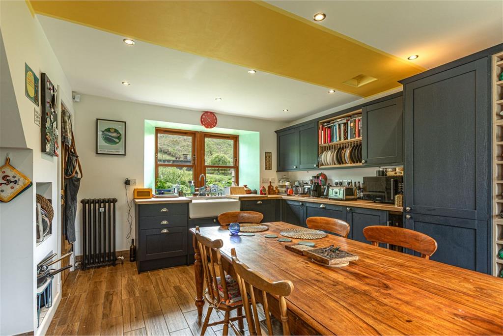 Gair House, Ettrick Valley, Selkirk, TD7 5HZ - image 9