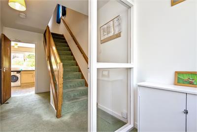 37 Learmonth Place,
St. Andrews,
KY16 8XF - image 2
