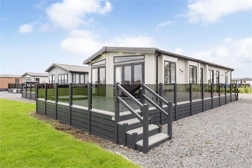 Stewarts Resort,
77 The Saltire Lodge,
Cameron,
St Andrews,
KY16 8PE - image 1