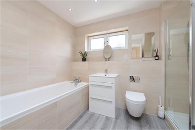 28b Ochlochy Park,
Dunblane,
FK15 0DX - image 20