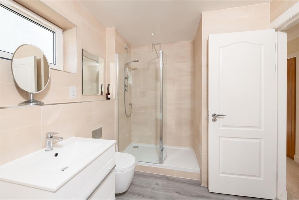 28b Ochlochy Park,
Dunblane,
FK15 0DX - image 21