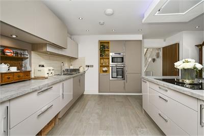 83 Shiel Hall Crescent, Rosewell, EH24 9DD - image 3