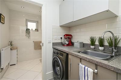 83 Shiel Hall Crescent, Rosewell, EH24 9DD - image 9