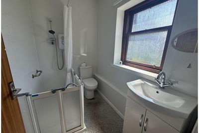 136 Brooms Road, Dumfries, DG1 2DZ - image 10