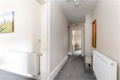 Flat 6/3,
Douglas Crescent,
West End,
Edinburgh,
EH12 5BB - image 10