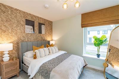 Flat 8, 197, West Craigs Green, Craigs Road, EH12 0AJ - image 3