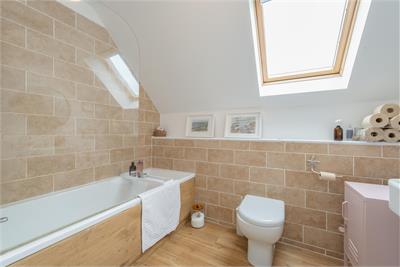 4,
Greystonelees Steading,
Eyemouth,
TD14 5SZ - image 20