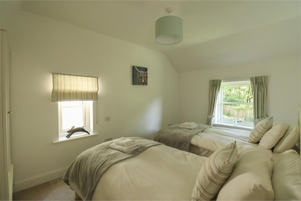 Fish House, Monks Way, Tongland, Kirkcudbright, DG6 4NA - image 13