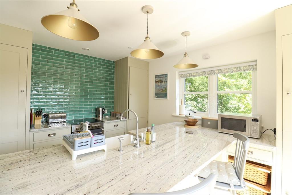 Fish House, Monks Way, Tongland, Kirkcudbright, DG6 4NA - image 10