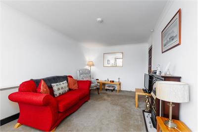 6/17 Roseburn Drive, Roseburn, Edinburgh, EH12 5NS - image 13