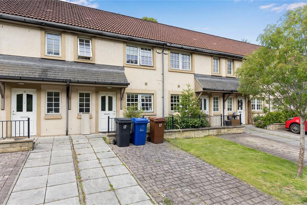 17 Esk Bridge, Penicuik, EH26 8QR - image 1