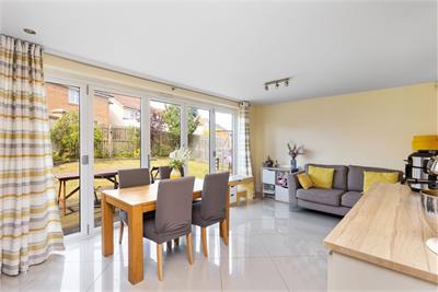 1 Grassie Avenue, Newcraighall, EH21 8RT - image 3