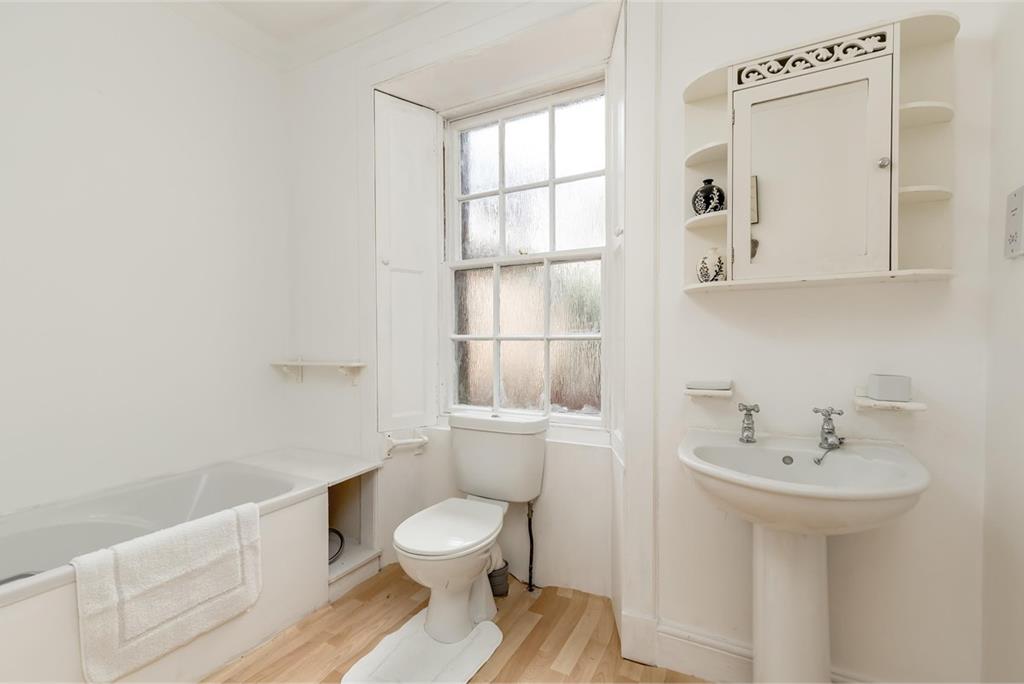 2 Lyne View,
Romanno Bridge,
West Linton,
EH46 7BZ - image 13