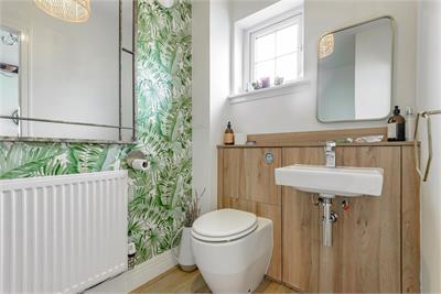 3 Sim Forth,
North Berwick,
East Lothian
EH39 5FD - image 15