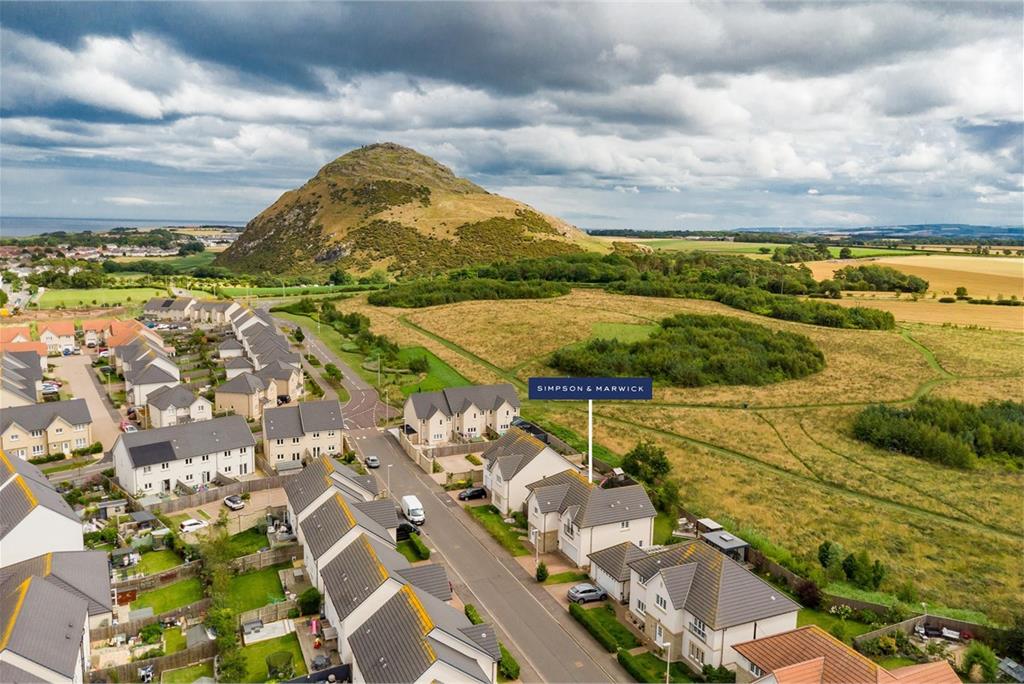 3 Sim Forth,
North Berwick,
East Lothian
EH39 5FD - image 33