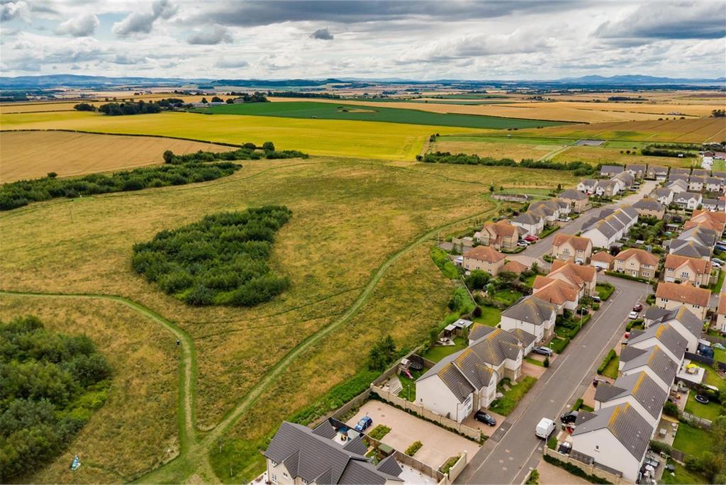 3 Sim Forth,
North Berwick,
East Lothian
EH39 5FD - image 34