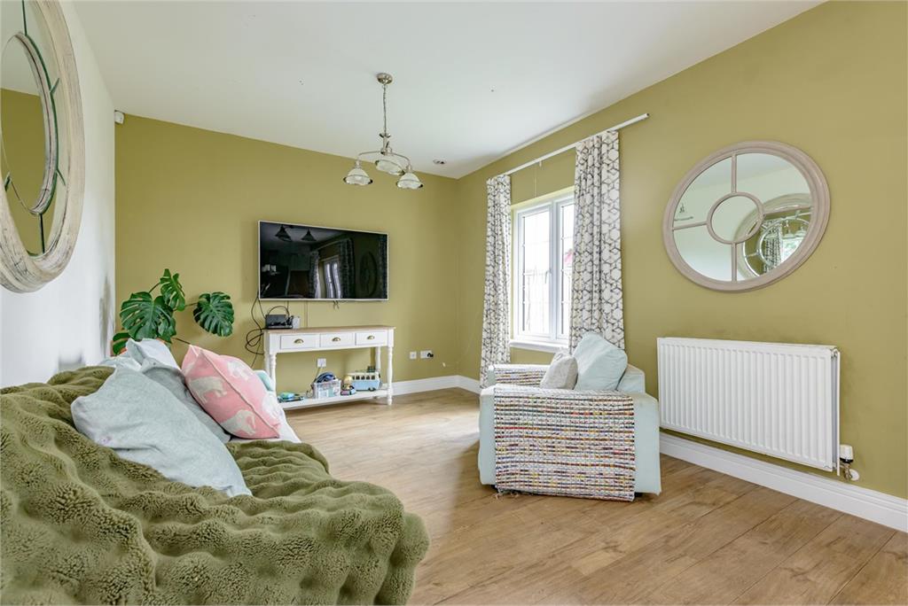 3 Sim Forth,
North Berwick,
East Lothian
EH39 5FD - image 6