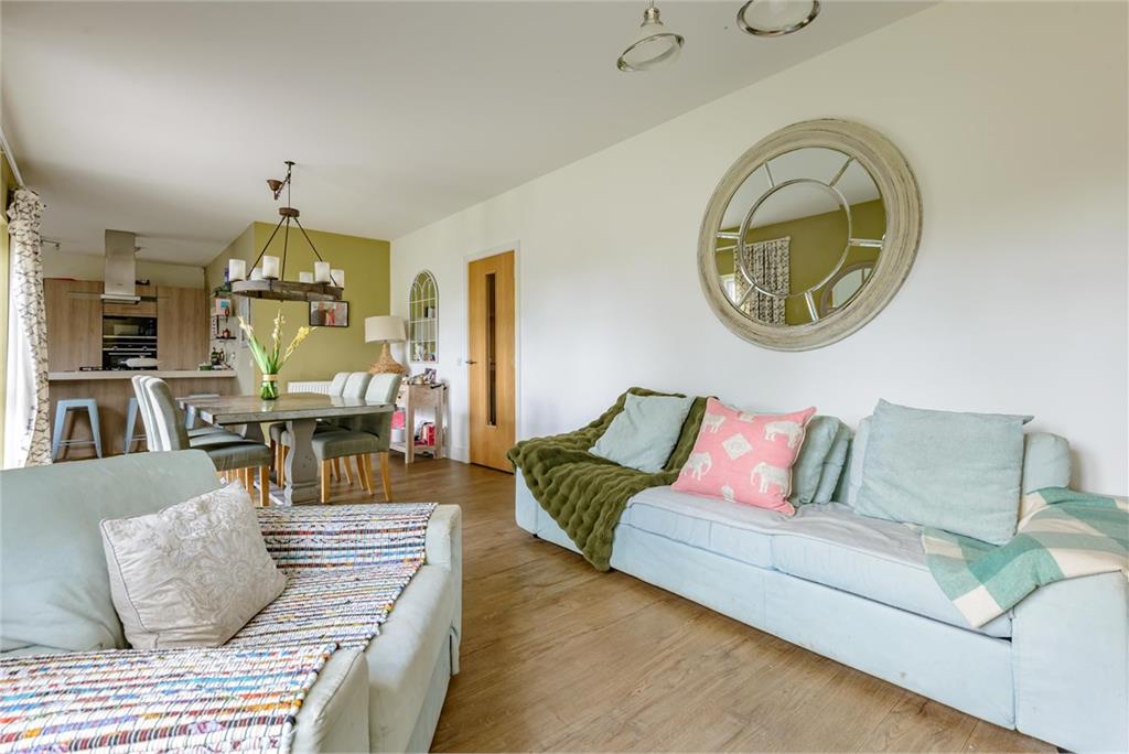 3 Sim Forth,
North Berwick,
East Lothian
EH39 5FD - image 7