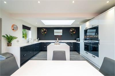 1 St Colme Drive, Dalgety Bay, Fife, KY11 9LQ - image 3