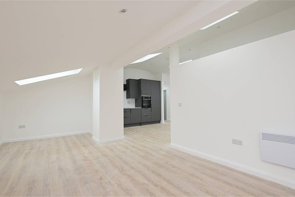 The Green Gallery, Main Street, FK8 3UG - image 24