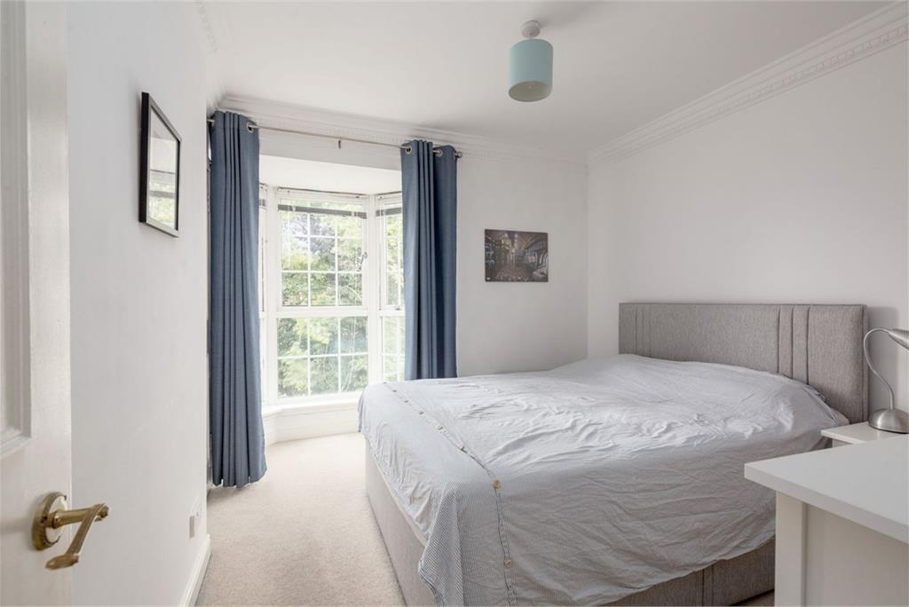 41/5 Shandon Crescent, Edinburgh, EH11 1QF - image 5