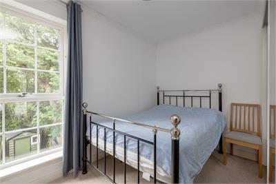 41/5 Shandon Crescent, Edinburgh, EH11 1QF - image 9