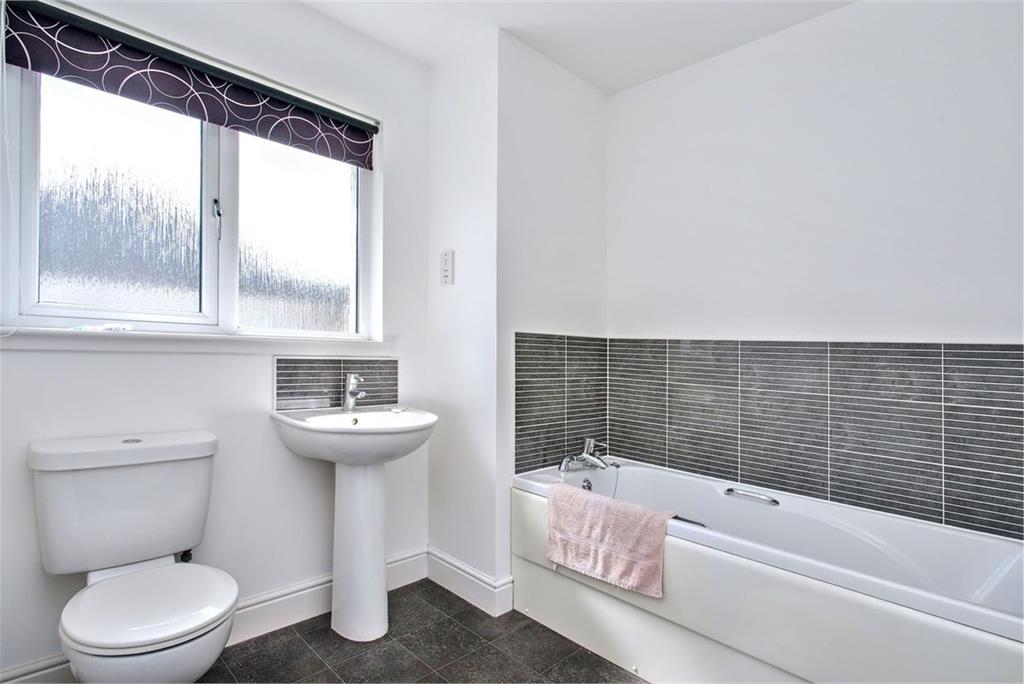 3 Waverley Mills, Innerleithen EH44 6RH - image 10
