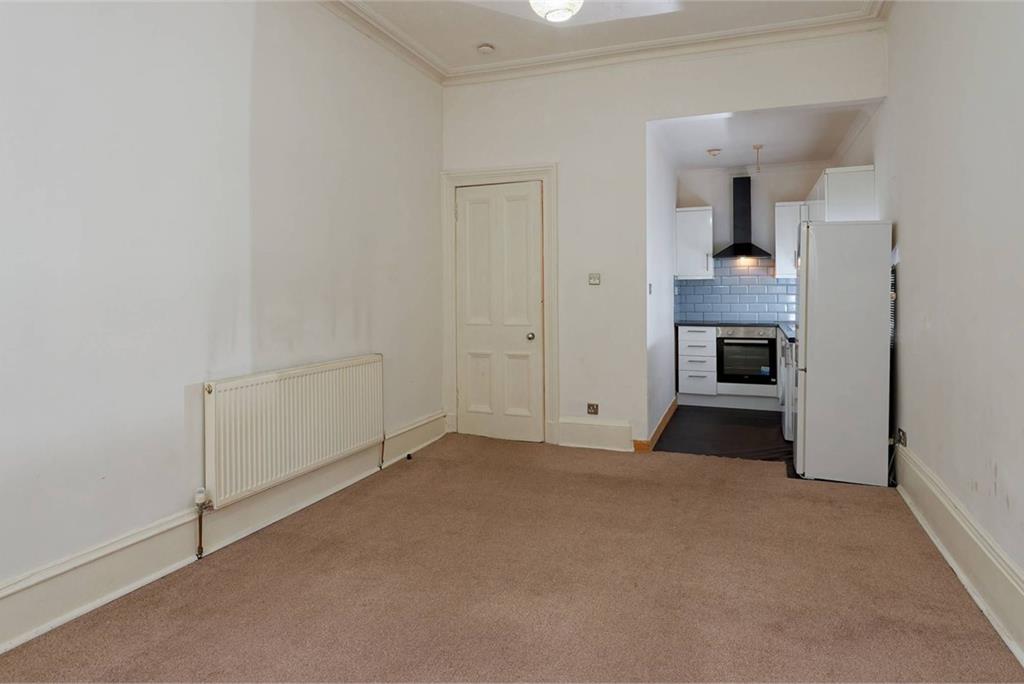 0/2, 3 Clifford Place, Cessnock, Glasgow, G51 1NS - image 4