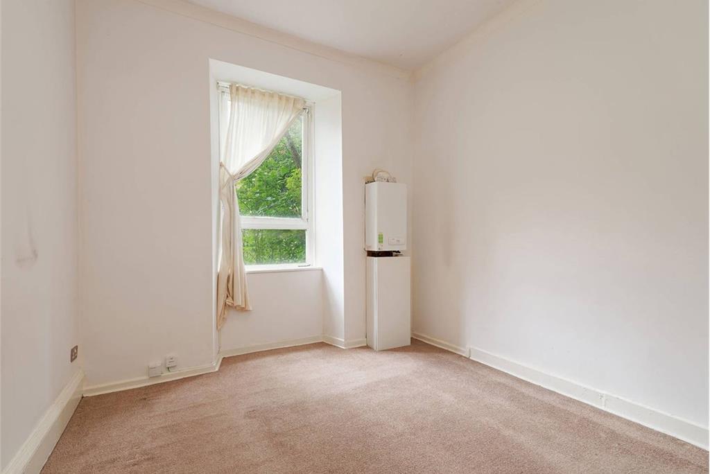 0/2, 3 Clifford Place, Cessnock, Glasgow, G51 1NS - image 7