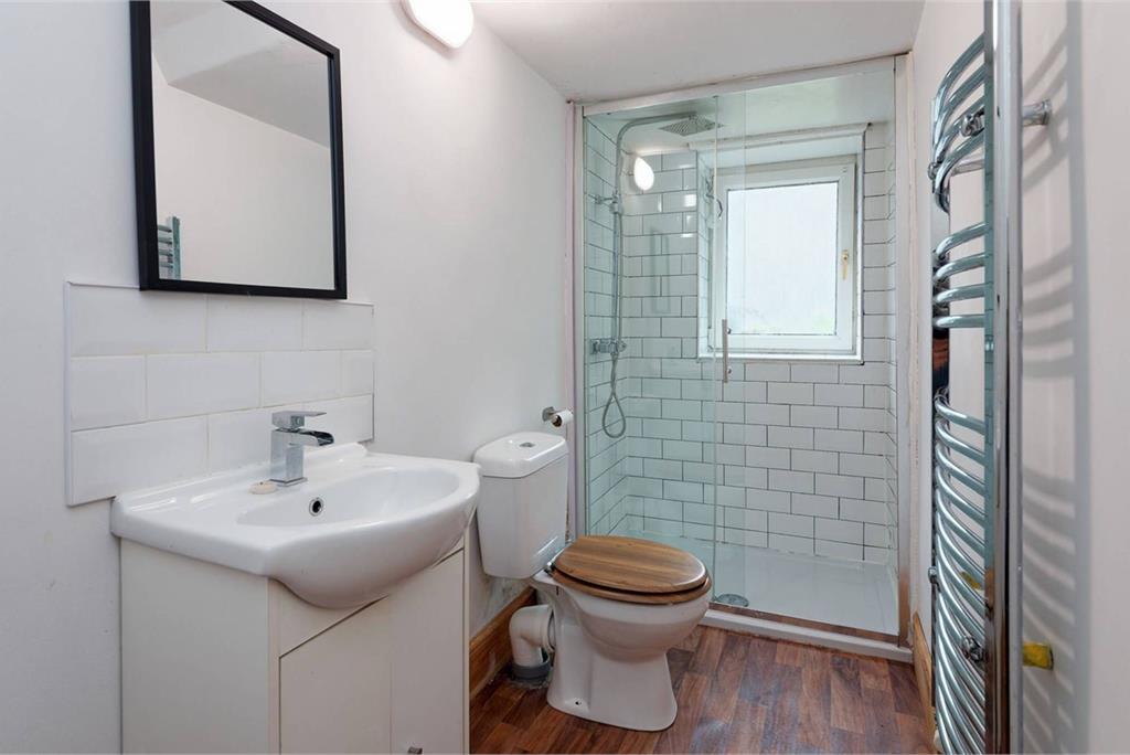 0/2, 3 Clifford Place, Cessnock, Glasgow, G51 1NS - image 9