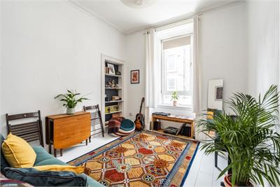 6/4 Dudley Avenue South, Edinburgh, EH6 4PJ - image 1