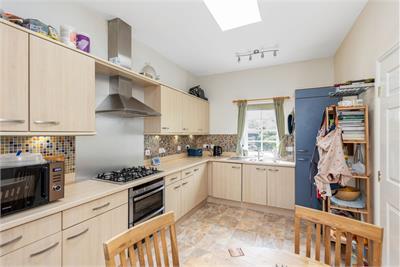 6 Mount Alvernia, Liberton, Edinburgh, EH16 6AW - image 6