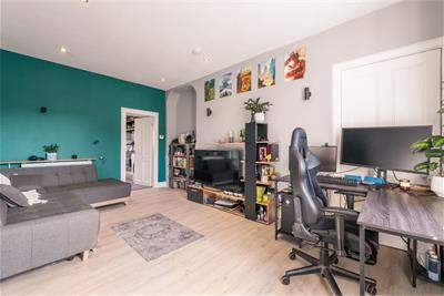 37 Tweedholm Avenue East, Walkerburn, EH43 6AP - image 3