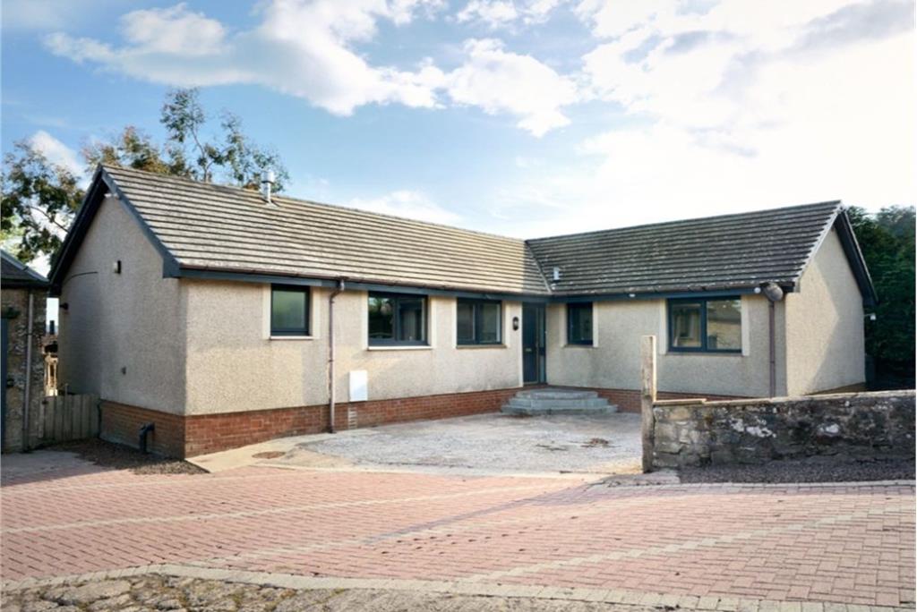 Broomhills Bungalow,
Hawick,
TD9 8TJ - image 10