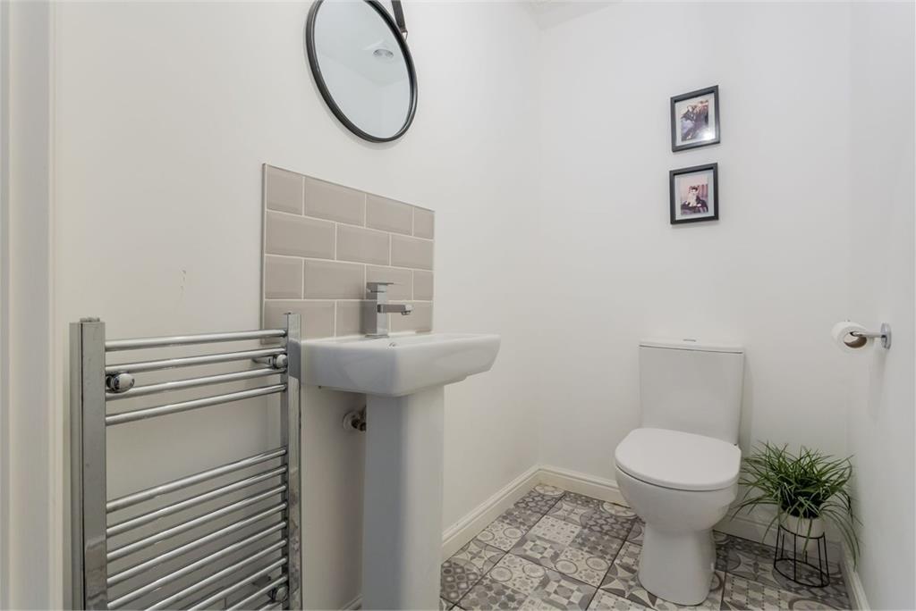 73 Merchiston Oval, Brookfield, PA5 8XA - image 11