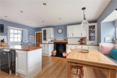 Camps Cottage, The Camps, Kirknewton, EH27 8DN - image 4