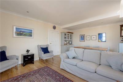Flat 3, 15 Market Place, North Berwick, EH39 4JF - image 5