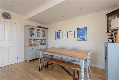 Flat 3, 15 Market Place, North Berwick, EH39 4JF - image 8