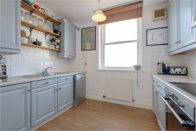 Flat 3, 15 Market Place, North Berwick, EH39 4JF - image 10