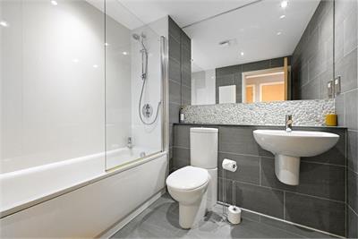 172/11 Lower Granton Road, Granton, Edinburgh, EH5 1GL - image 12