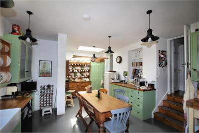 21 Castle Street,
Kirkcudbright,
DG6 4JA - image 3