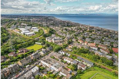 2 Ashton Villas, Brunstane Road, Joppa, Edinburgh, EH15 2QP - image 2