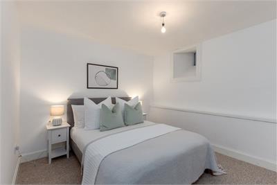 11B Fettes Row,
New Town,
Edinburgh,
EH3 6SE - image 13