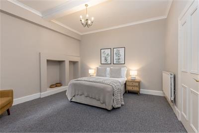 11B Fettes Row,
New Town,
Edinburgh,
EH3 6SE - image 8