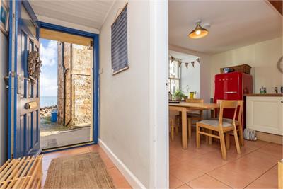 Heron Cottage, 46 George Street, Cellardyke, Anstruther, KY10 3AU - image 2