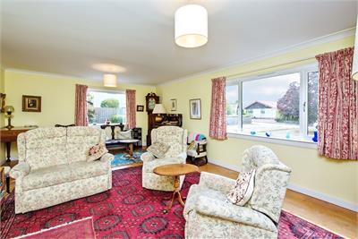 51 Irvine Crescent,
St. Andrews,
KY16 8LG - image 2