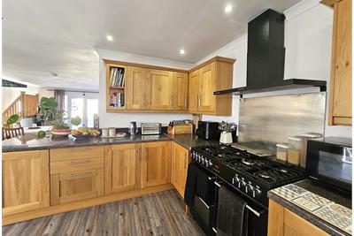 Braehead Farm,
Whiting Bay,
Isle of Arran,
KA27 8RJ - image 12