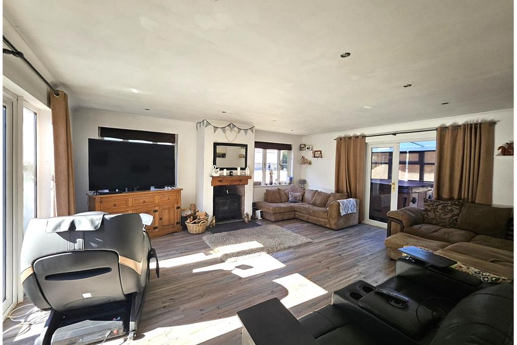 Braehead Farm,
Whiting Bay,
Isle of Arran,
KA27 8RJ - image 16